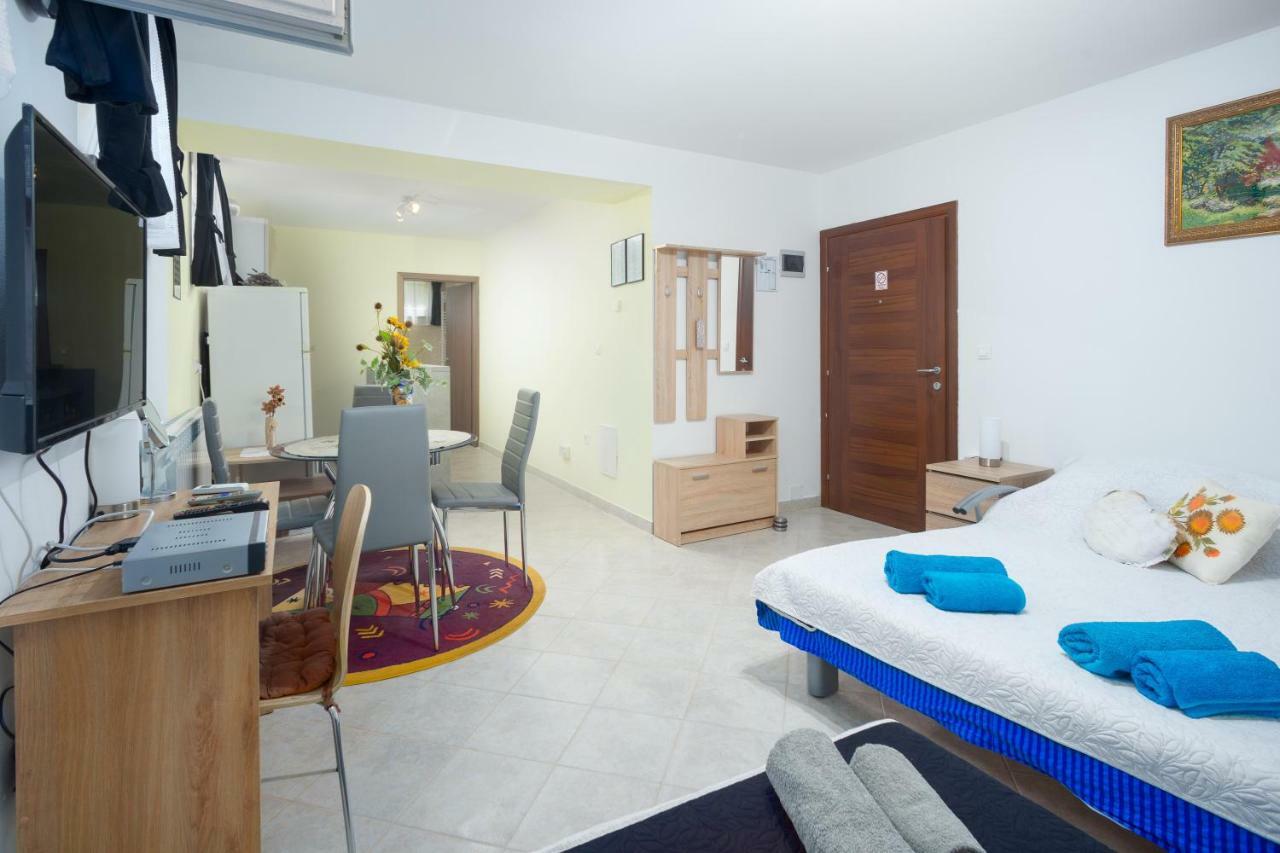 Apartment Zlatko Rovinj Eksteriør billede